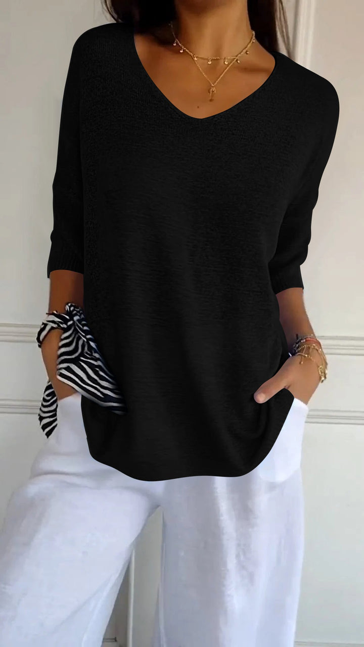LILITH – V-NECK KNIT TOP