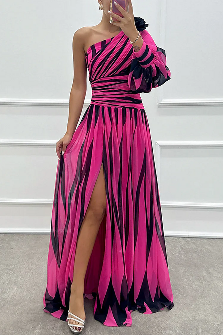 Stella - Elegant Striped One-Shoulder Maxi Dress