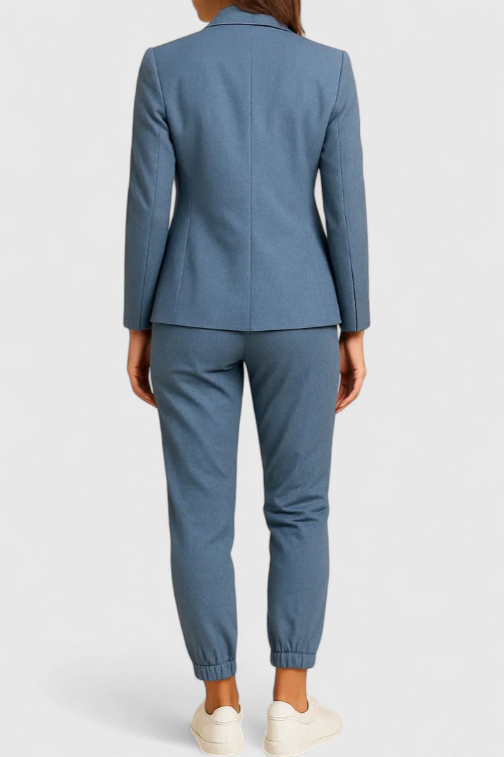 Averella - Elegant Suit