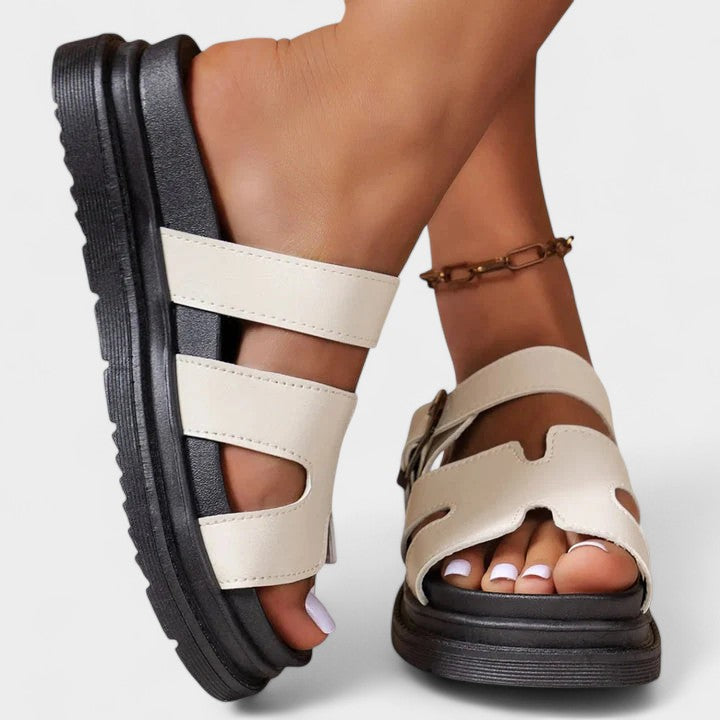 ZYVANYSSRA – ORTHOPEDIC SANDALS