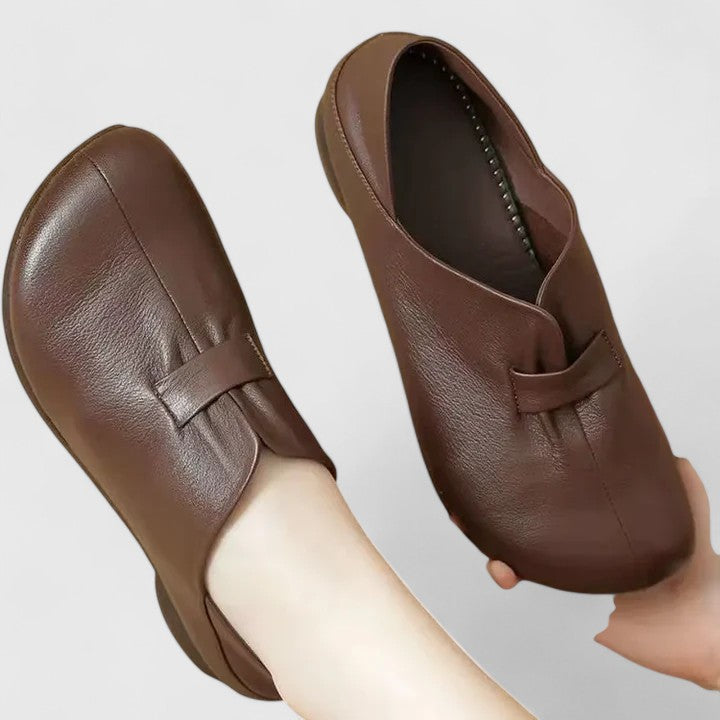 ELYNDRIA – ORTHOPEDIC LOAFERS