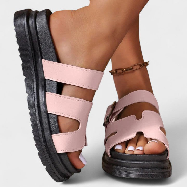 ZYVANYSSRA – ORTHOPEDIC SANDALS