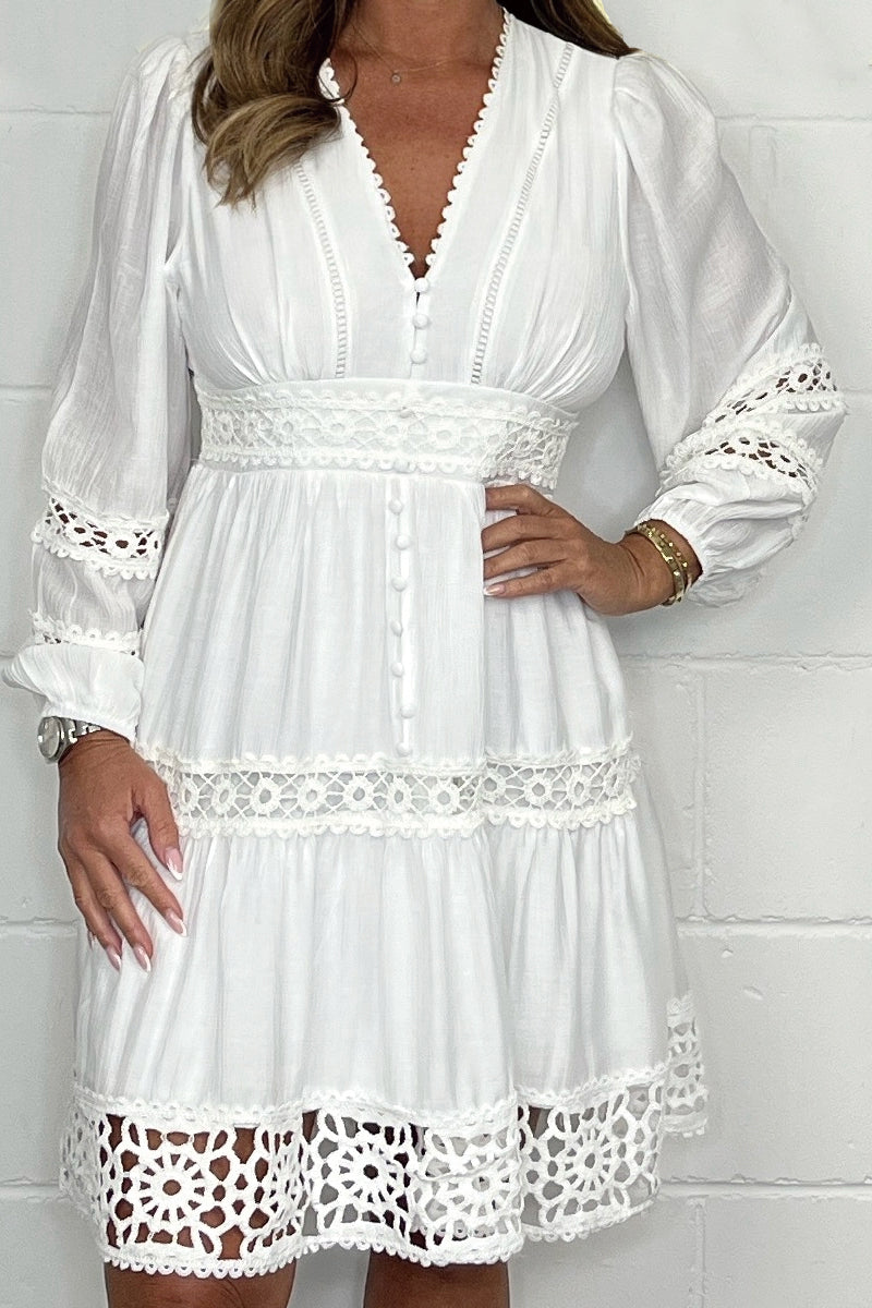 Holly - Comfortable Lace Dress
