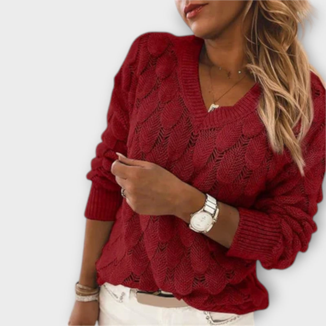 VENALARAE – PULLOVER WITH V-NECK